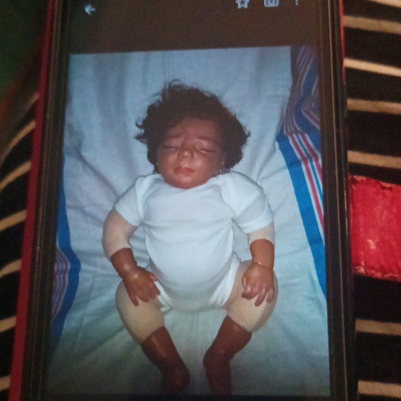 Reborn AA doll Emmy Bountiful Baby - Picture 4 of 4